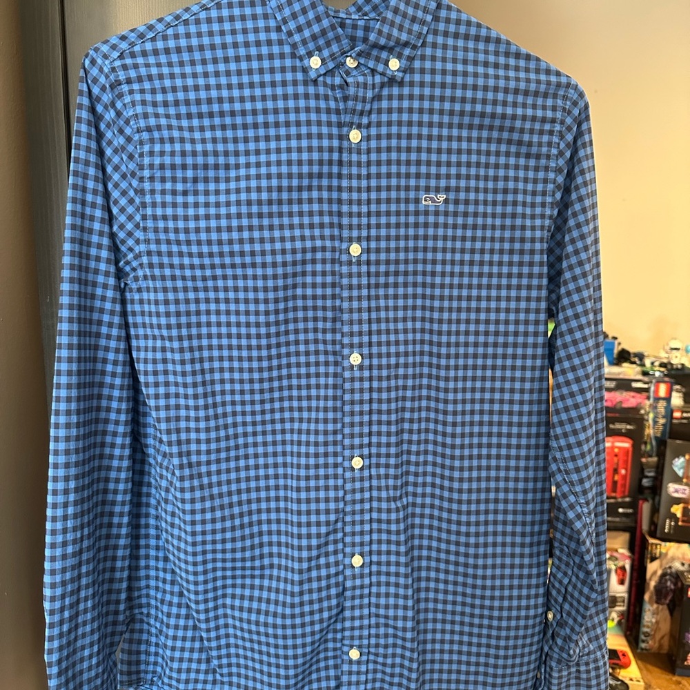 Vineyard Vines Blue and Black Checkered Shirt Size Is Boys Large